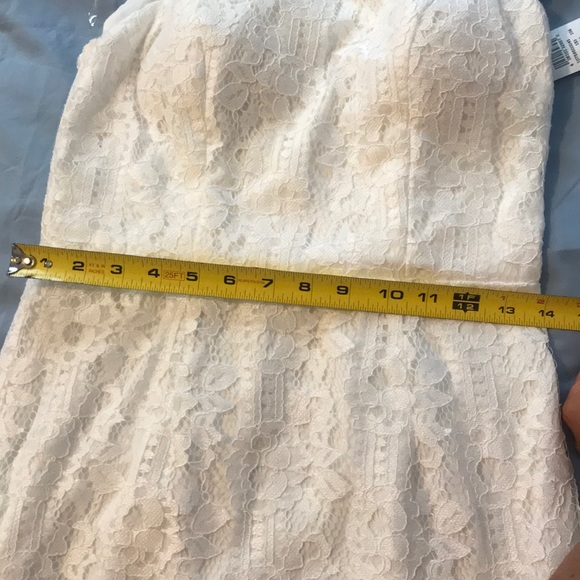 Dress - Picture 8 of 8